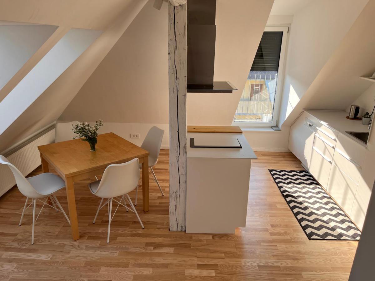 Apartment Malina - Free Private Parking Любляна Экстерьер фото