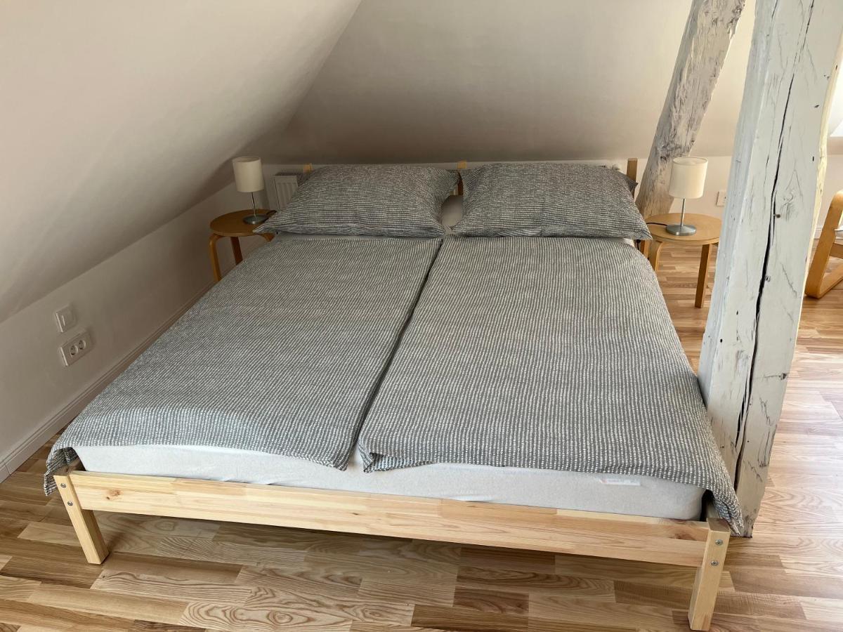 Apartment Malina - Free Private Parking Любляна Экстерьер фото